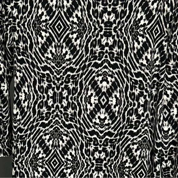 GLORIA VANDERBILT Women's Small Animal Print Slinky Top Embellished Stretch Sexy - Picture 7 of 13